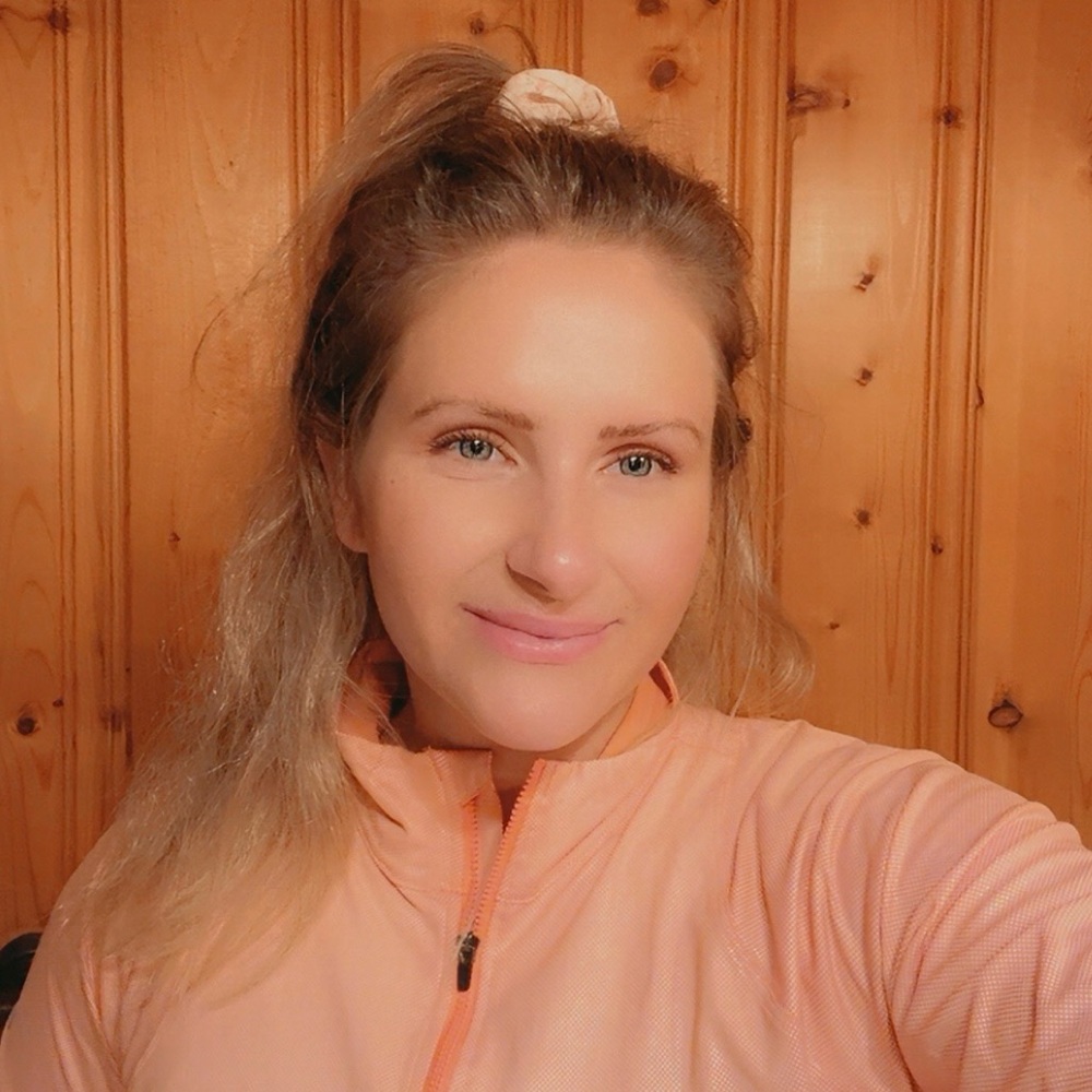 Meet your Posher, Angelica